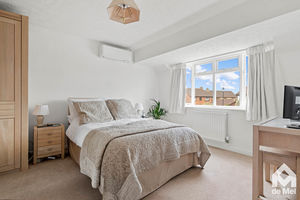 Photo 7- click for photo gallery